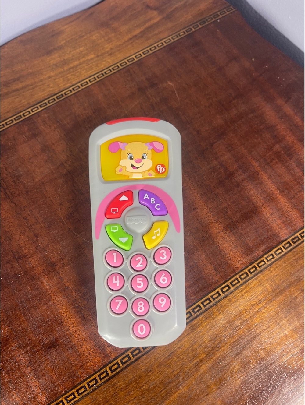 Fisher Price Puppy TV Remote Laugh & Learn Toy Sounds And Lights Learning Toy